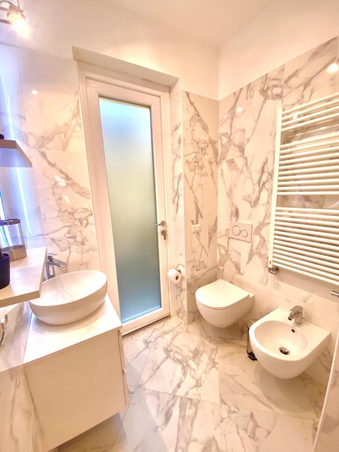 Appartamento Alice Smart Bardolino Bagian luar foto